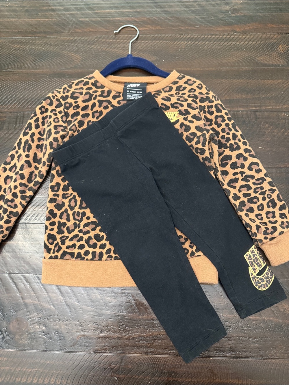 Nike Kids Black Leggings and Sweatshirt Set